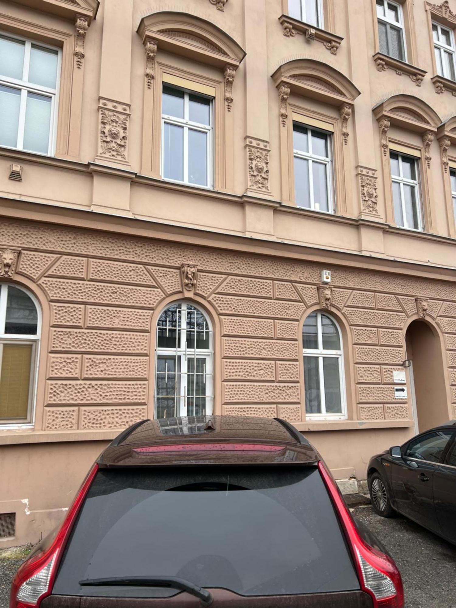 Apartment Plus Parking Brno Exterior photo